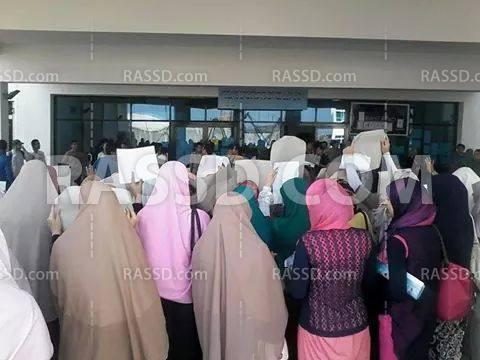 وقفة لطلاب جامعة دمنهور تنديدا بفصل الطلاب