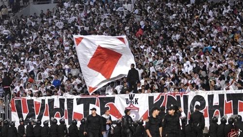 براءة 26 من «وايت نايتس» من «التظاهر دون ترخيص»