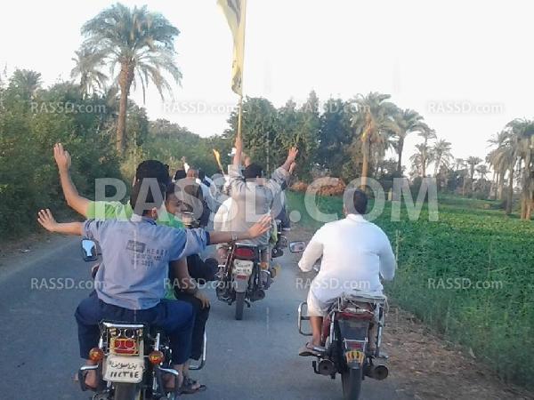 صور| بالدراجات البخارية.. “الفشن” تندد بحكم العسكر