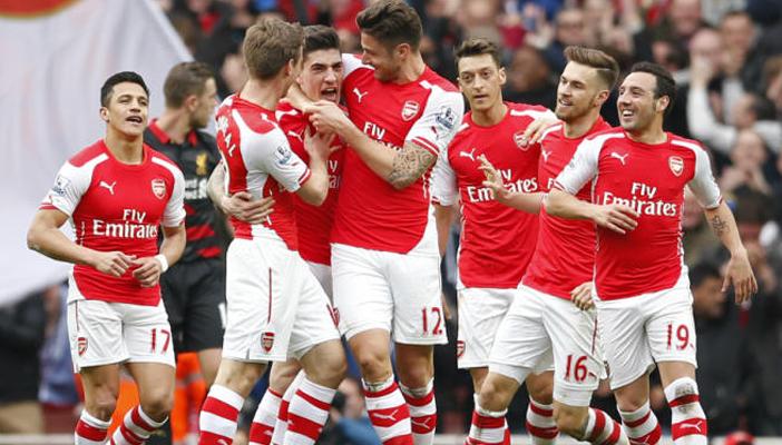 أرسنال يتصدر البريميرليج بعد الفوز على سوانزي