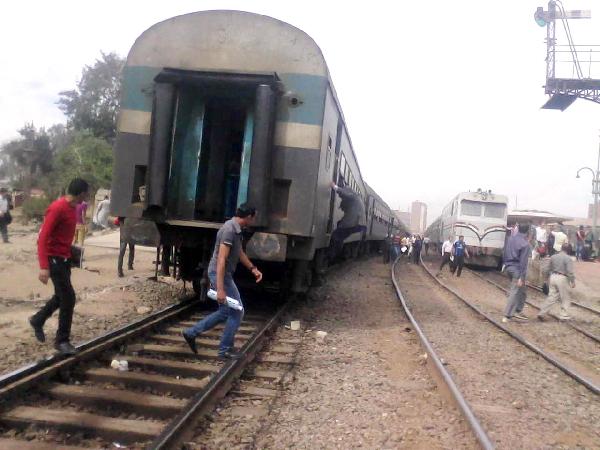 انقلاب قطار بالدقهلية دون وقوع إصابات أو وفيات