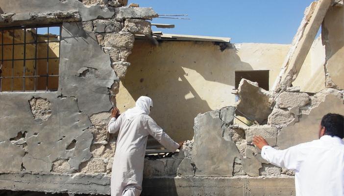 ناشط سيناوي لـ”رصد”: مقتل مدني وإصابة آخر بقصف مدفعي في الشيخ زويد