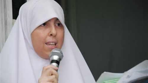 عائشة الشاطر: أين منظمات حقوق الإنسان من ثعابين المعتقلات