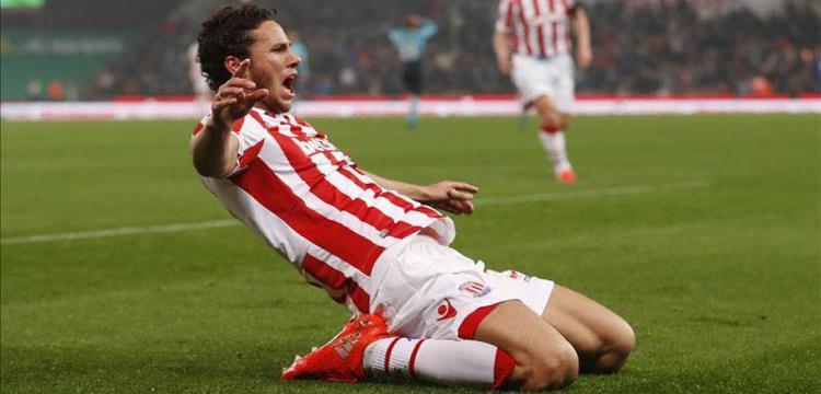 مشاركة صبحى “أساسيًا” مع ستوك سيتي اليوم تمنحه لقباً تاريخيًا