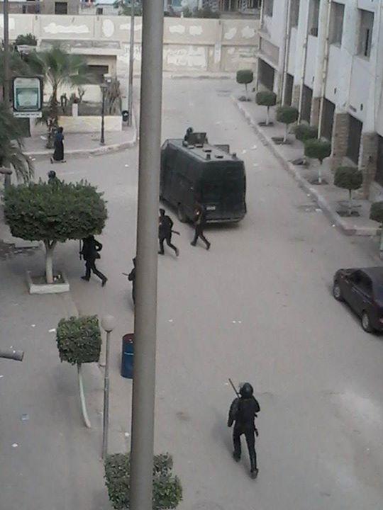 أمن الانقلاب يقتحم جامعة الزقازيق ويعتقل عددًا من الطلاب