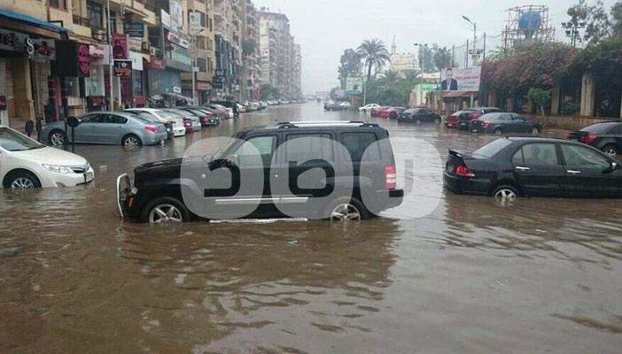 “المنصورة بتغرق”‬.. هاشتاج يجتاح مواقع التواصل بعد غرق الدقهلية