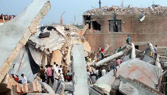 مصرع ربة منزل في سقوط عقار قديم بالإسكندرية