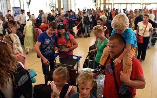 مطارات مصر.. الداخل مفقود والخارج مولود