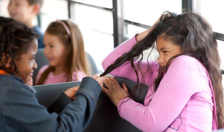 تعرَّف على ظاهرة “التنمر” وخطورتها على الأطفال