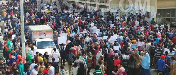 طلاب “هندسة المنصورة” يصعدون الإضراب بعدم حضور الامتحانات