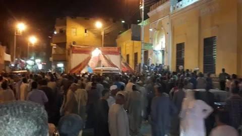 أهالي قنا يشيعون جثمان الشهيد “حسين الدميري”