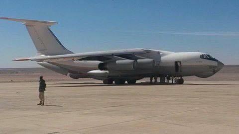 مصادر لـ”رصد”: طائرة الإمارات إغاثية وهبطت في ليبيا دون تصريح