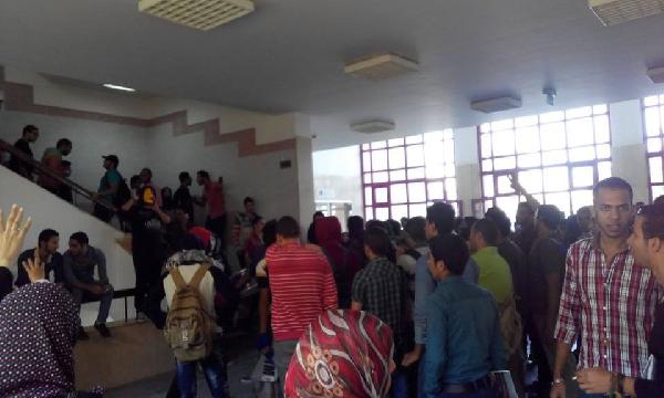 طلاب الثقافة والعلوم بأكتوبر ينظمون مسيرة تنديدًا بفصل الطلاب