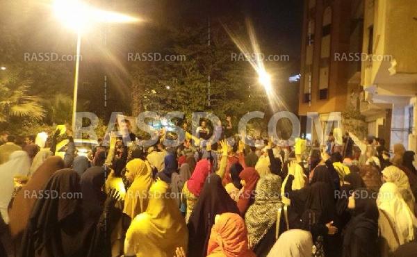 صور| المعادي تتظاهر للتنديد بالأحوال المعيشية المتردية