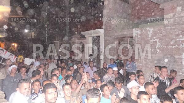 مسيرة ليلية حاشدة بدير مواس رفضًا للانقلاب