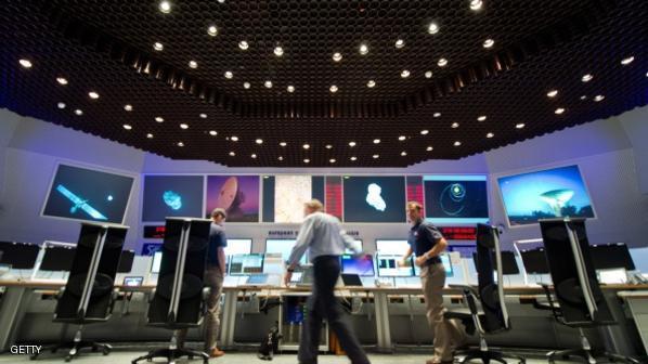 بدء عملية هبوط أول مركبة فضاء على مذنب