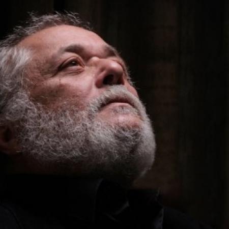 7 معلومات عن “عبدالملك زرزور”..  الساحر الذي غيبه الموت