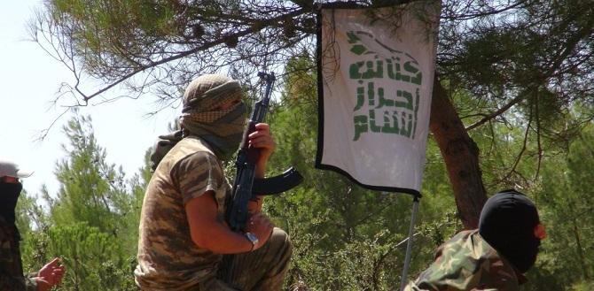 “أحرار الشام” بسوريا تنفي اندماجها مع “جنود الشام”