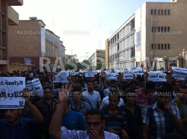 بالصور.. انتفاضة جامعة المنصورة في يوم غضب جديد