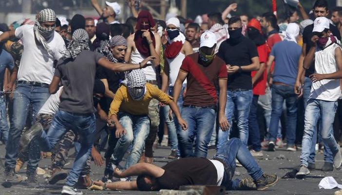 إصابة عشرات الفلسطينيين اليوم في مواجهات مع جيش الاحتلال