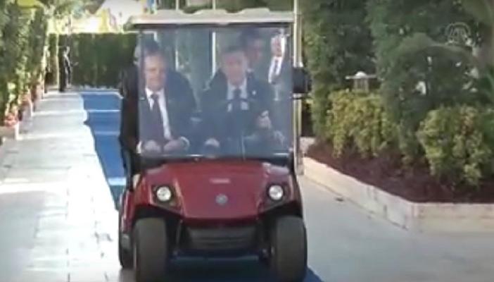 بالفيديو.. أردوغان يقود السيارة بنفسه خلال فعاليات قمة العشرين