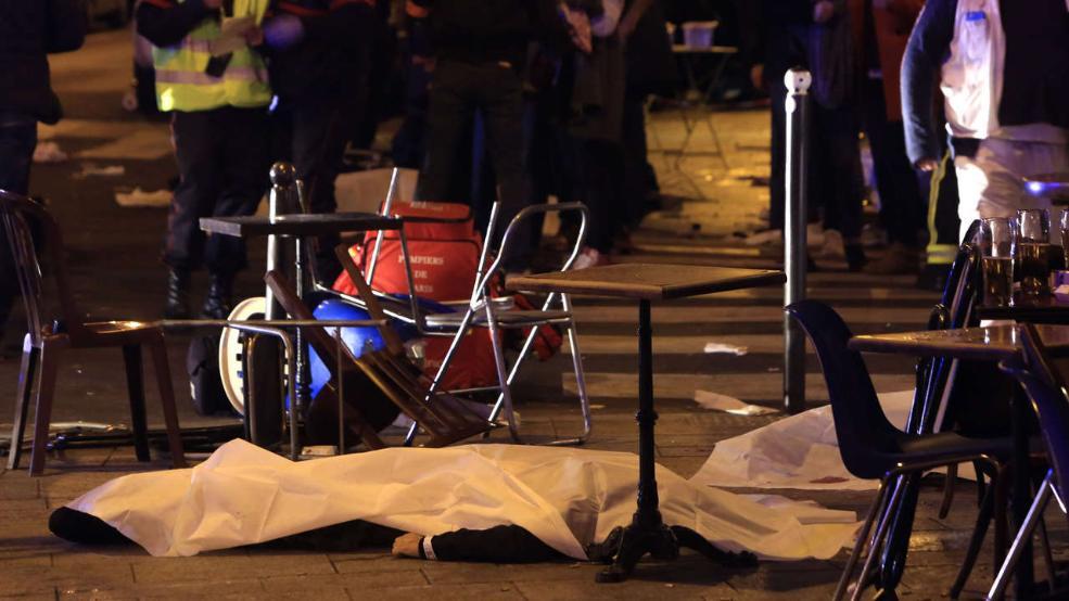 تعرف بالأسماء على منفذي هجمات باريس.. خمسة منهم فرنسيين