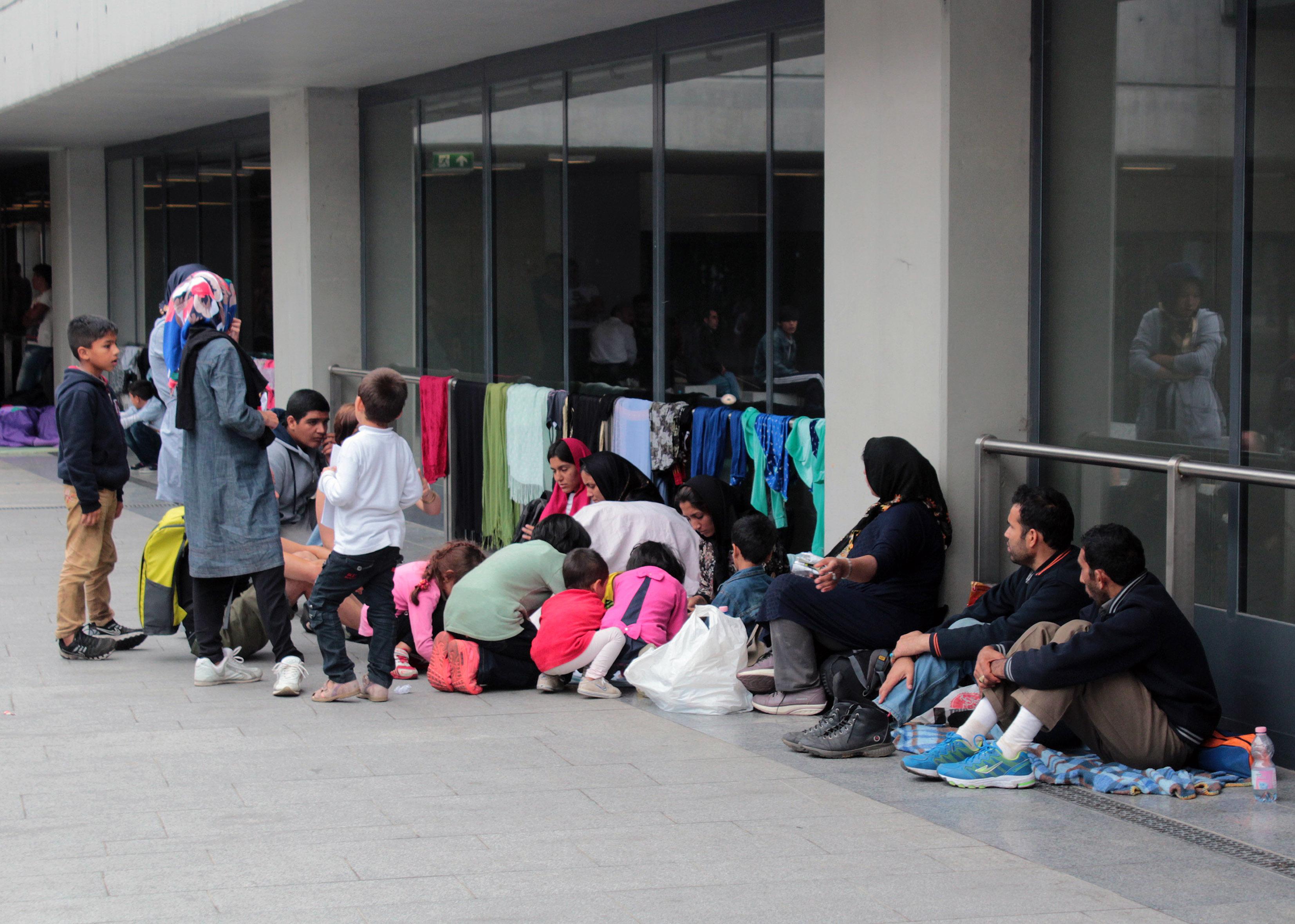 النواب الأميركي يصوت على قرار يشدد الإجراءات الأمنية على اللاجئين