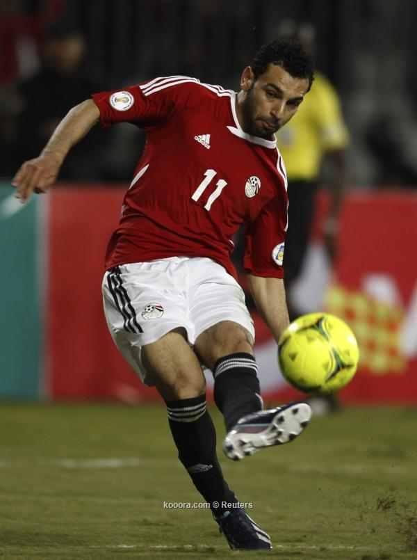 مصر بالزي الأحمر الليلة أمام تونس