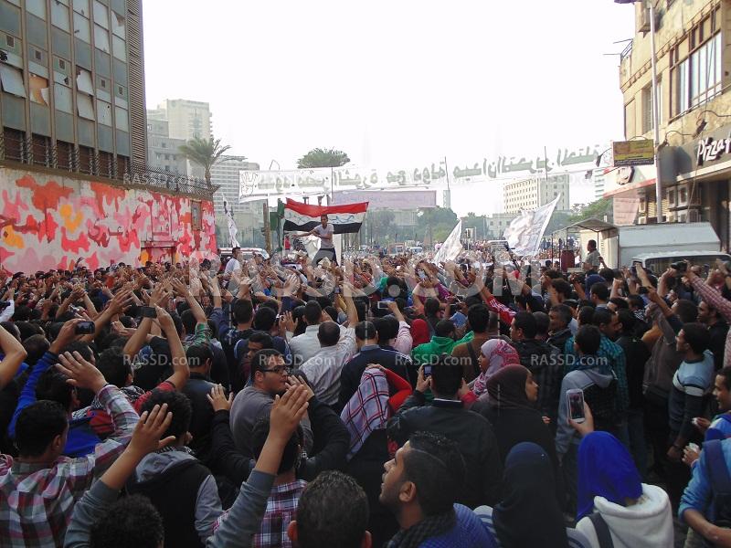 مناوشات بين المتظاهرين والشرطة بـ”محمد محمود”