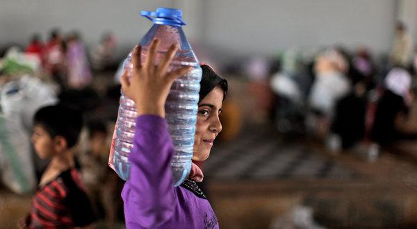 من المستفيد من هجمات باريس؟