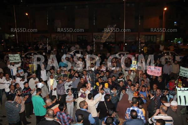 بالصور..البورسعيدية يتظاهرون ضد الانقلاب