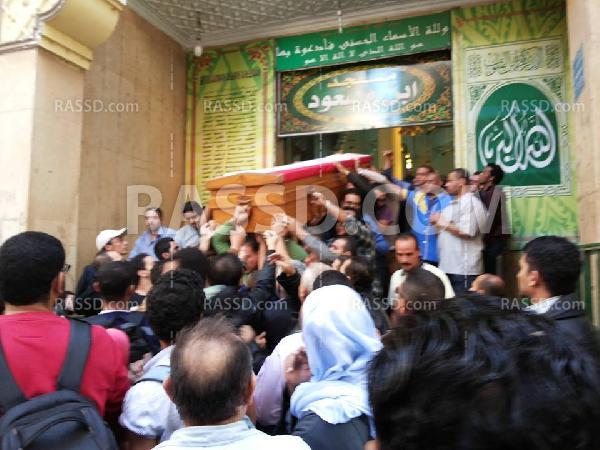 بالصور ..تشييع جنازة شهيد الذكري الثانية لأحداث محمد محمود