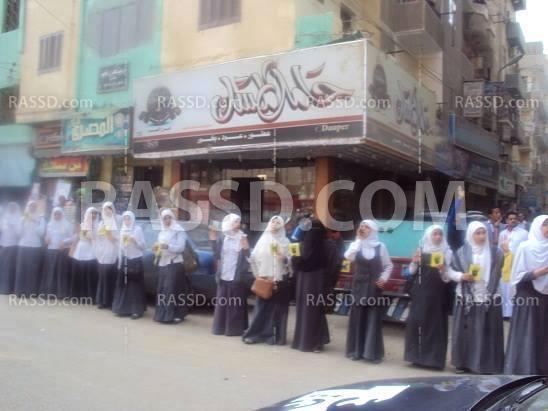 أحرار وطلاب ضد الانقلاب يتظاهرون بالفيوم تضامنا مع الأزهرية