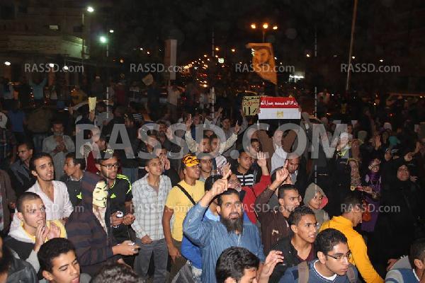 شباب ضد الانقلاب يتظاهرون ببورسعيد تنديدا باقتحام “الازهر”