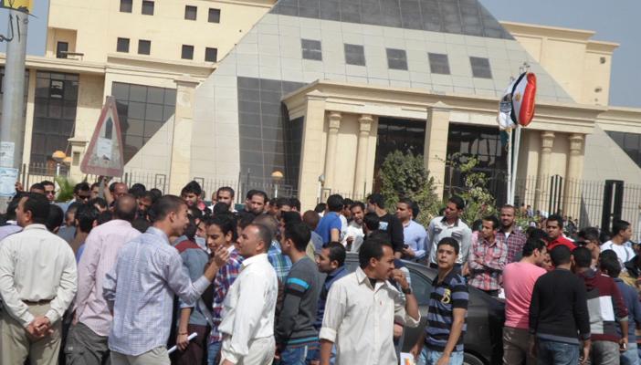 لليوم الثاني.. إضراب طلاب جامعة النهضة عن الدراسة للموافقة على طلباتهم