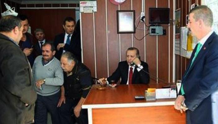 بالفيديو.. أردوغان يرد على المتصلين: أهلا بكم في موقف سيارات الأجرة