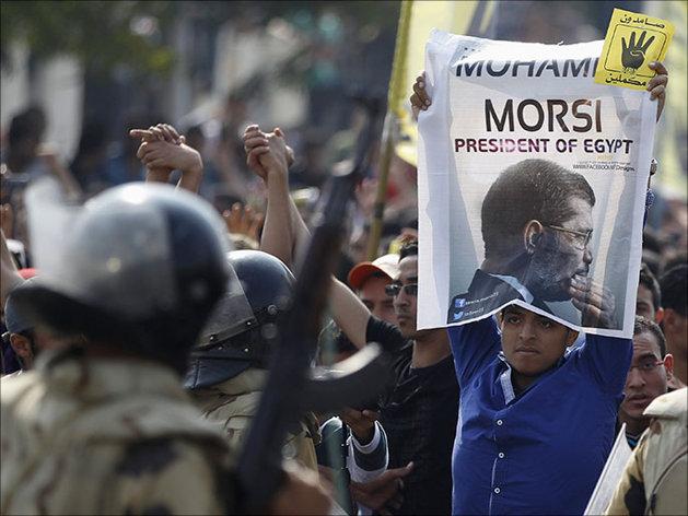 النيابة تعد بالإفراج عن الطلاب الغير متورطين ضد الانقلاب