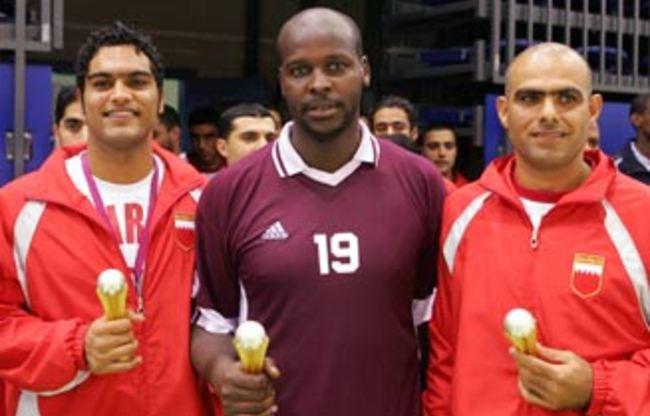 “برهان” لاعب قطر الأقرب للفوز بأفضل حارس بكأس الخليج