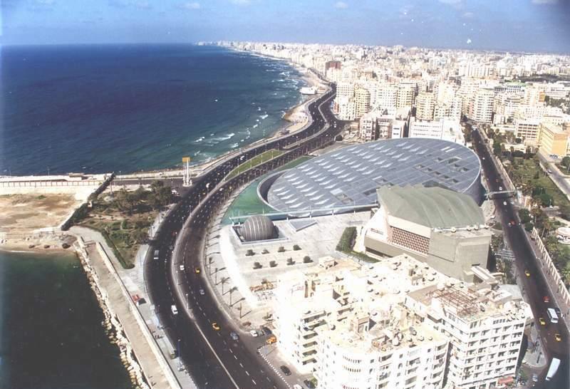 كورنيش بـ70ملياردولار.. الانقلاب يقدم الإسكندرية قربان لآل نهيان!