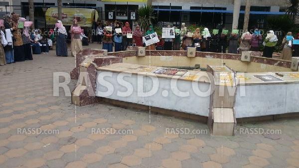 صور| طلاب المجمع الطبي بـ”الإسكندرية” ينددون باعتقال زملائهم