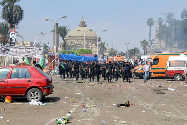 مجلة أمريكية: قانون التظاهر يقضي علي مكتسبات الثورة