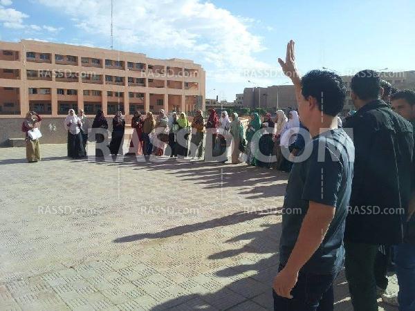 مسيرات بجامعتي جنب الوادي والسادات لرفض ممارسات الانقلاب