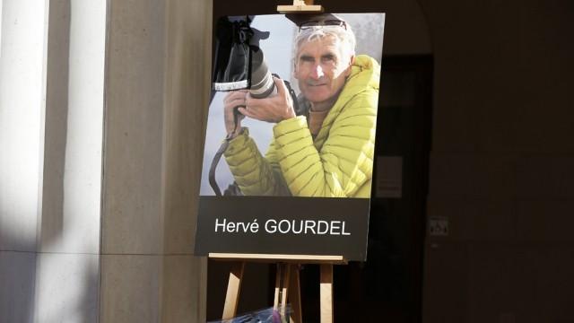 الجيش الجزائري يقتل أحد خاطفي الفرنسي “جورديل”