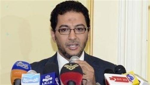 قوات الانقلاب تعتقل عبدالله شحاتة خطاب أستاذ العلوم السياسية