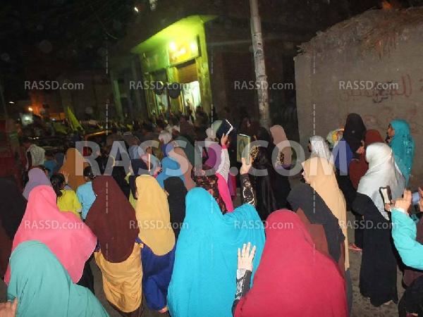 تظاهرة ليلية في قرية “الأعلام” بالفيوم رفضًا للانقلاب