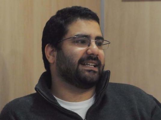 أنباء عن القبض على “علاء عبد الفتاح”