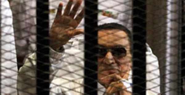 أبرز “الكوميكس” الساخرة من براءة المخلوع مبارك