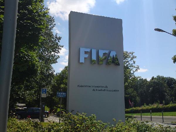 صنداي تايمز: صفقة قطرية روسية لشراء الأصوات لاستضافة كأس العالم