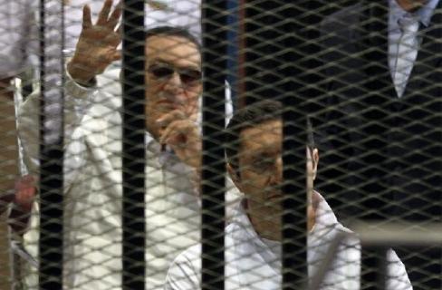 نشطاء : ثورة تانى من جديد