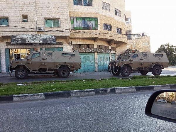 إصابة فلسطينية برصاص جنود صهاينة قرب الخليل